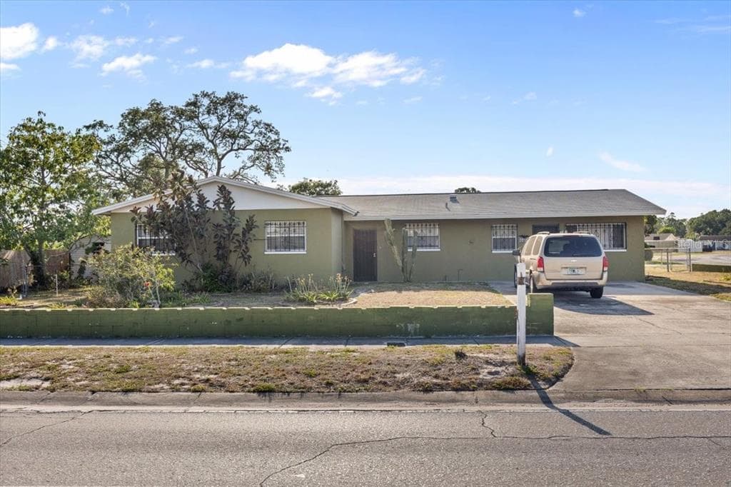 6402 SAWYER ROAD TAMPA, FL 33634