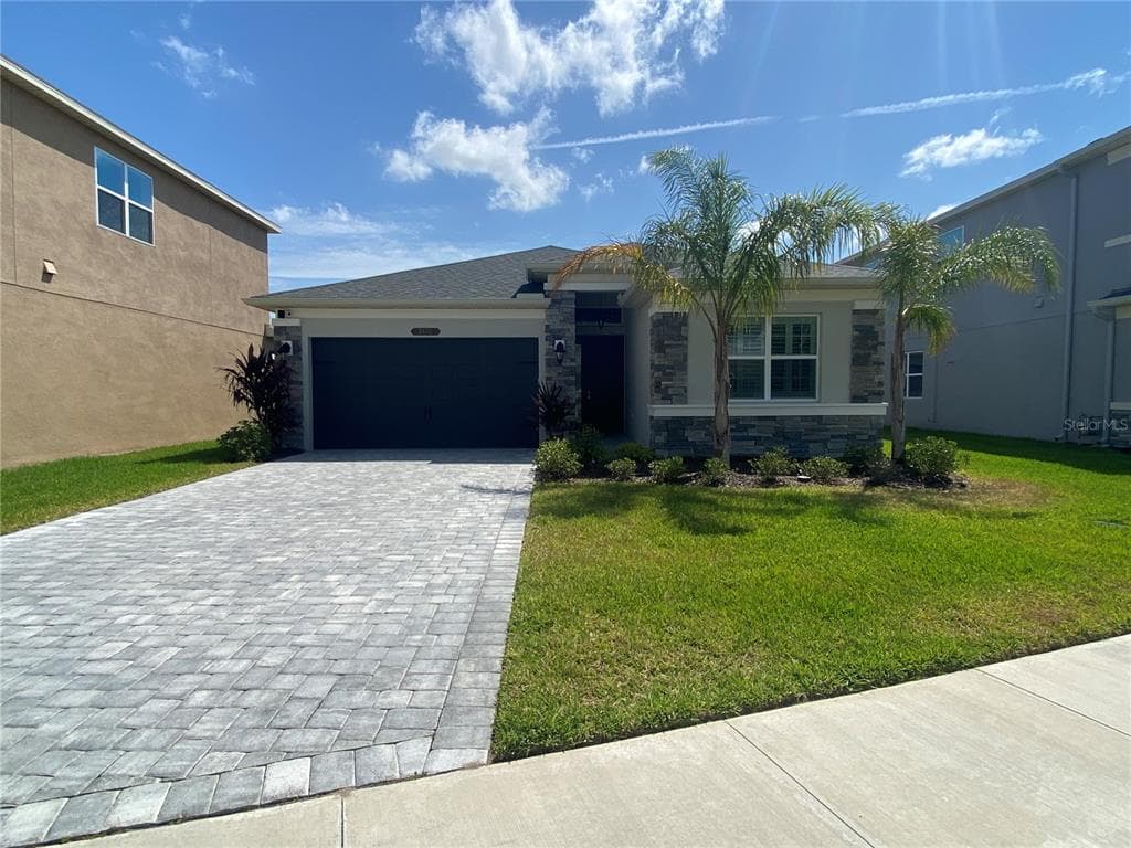 3472 GREAT BANYAN WAY WESLEY CHAPEL, FL 33543