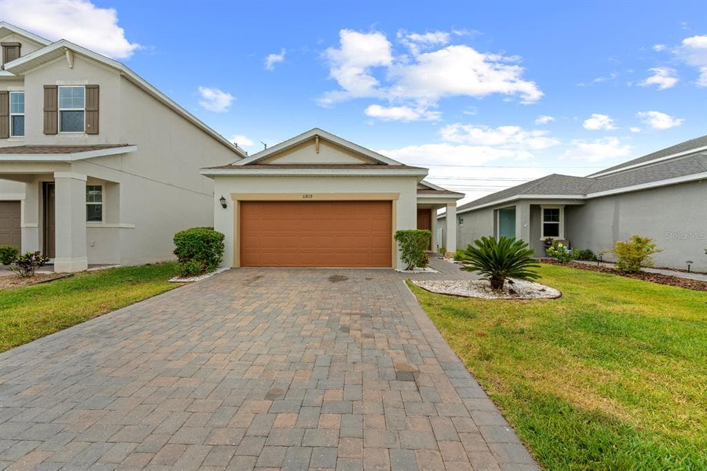 11819 BRIGHTON KNOLL LOOP RIVERVIEW, FL 33579
