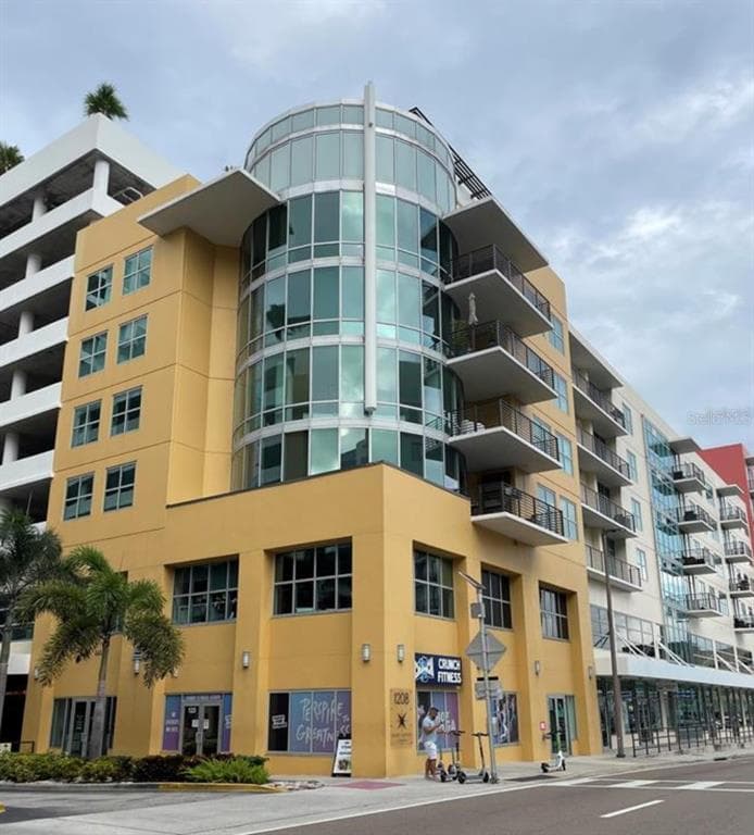 1120 E KENNEDY BOULEVARD UNIT 512 TAMPA, FL 33602