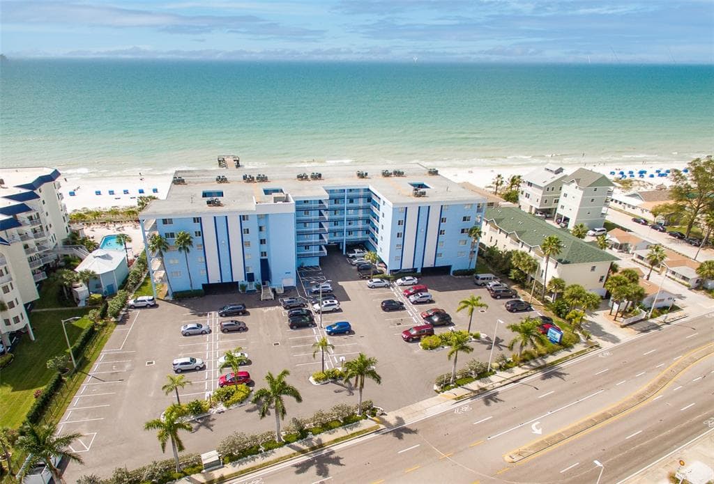 18500 GULF BOULEVARD UNIT 510 INDIAN SHORES, FL 33785