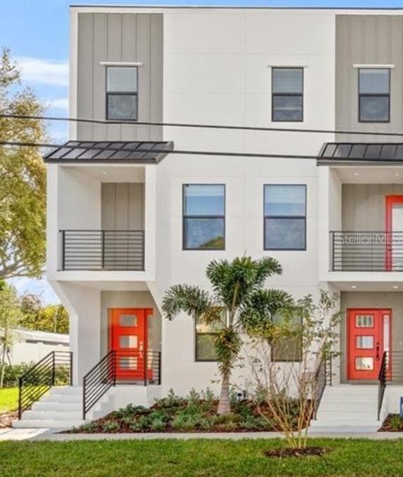 6904 S MACDILL AVENUE UNIT 1 TAMPA, FL 33611