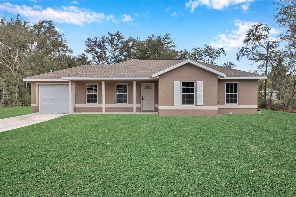 89 FISHER WAY COURSE OCKLAWAHA, FL 32179