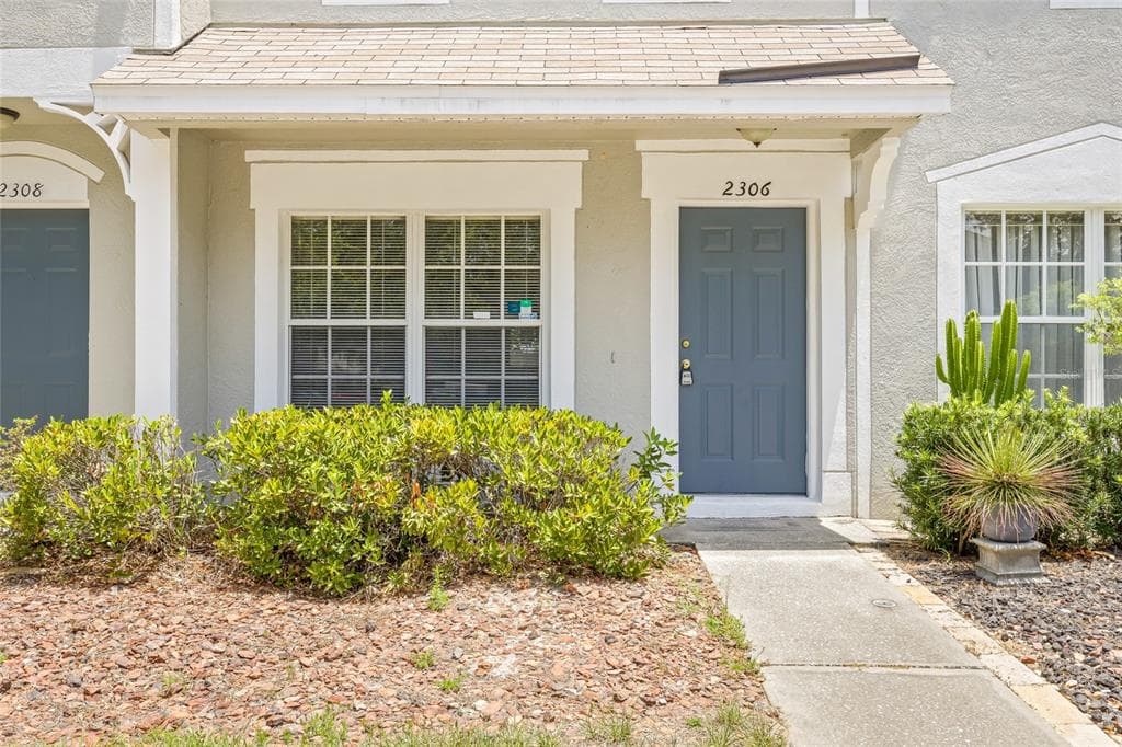 2306 LAKE WOODBERRY CIRCLE BRANDON, FL 33511