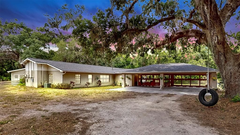 1641 THOMPSON ROAD LITHIA, FL 33547