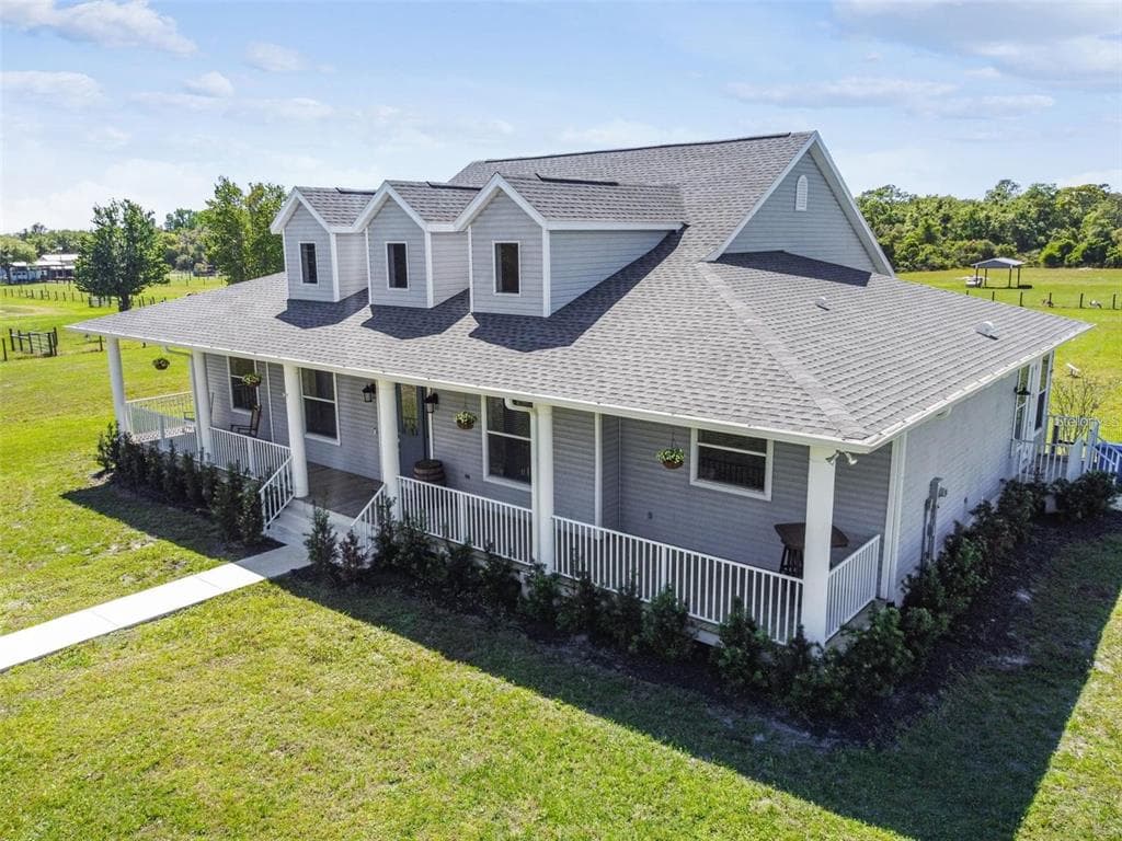 7627 ARTIFACT DRIVE ZEPHYRHILLS, FL 33541
