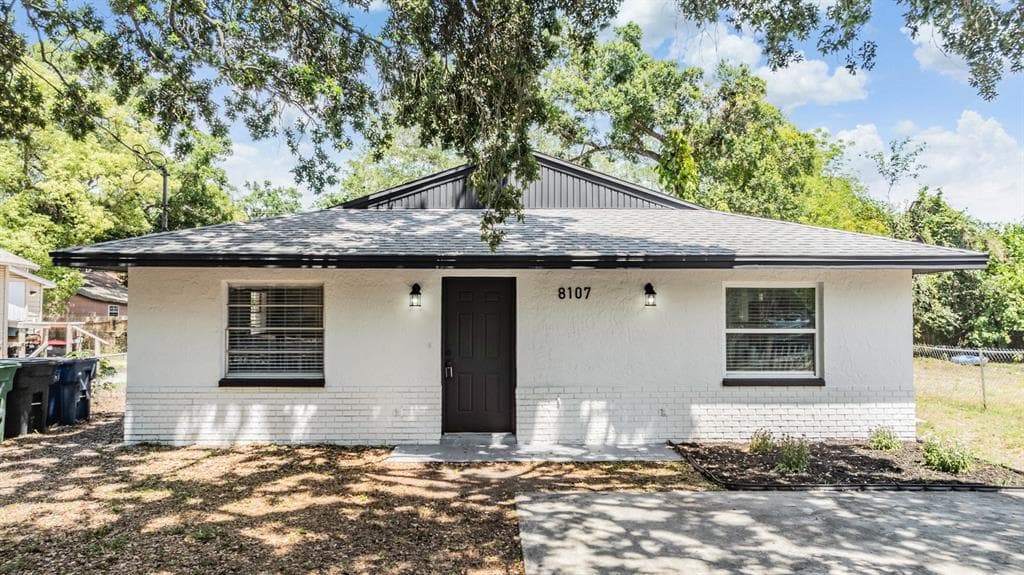 8107 N 11TH STREET TAMPA, FL 33604