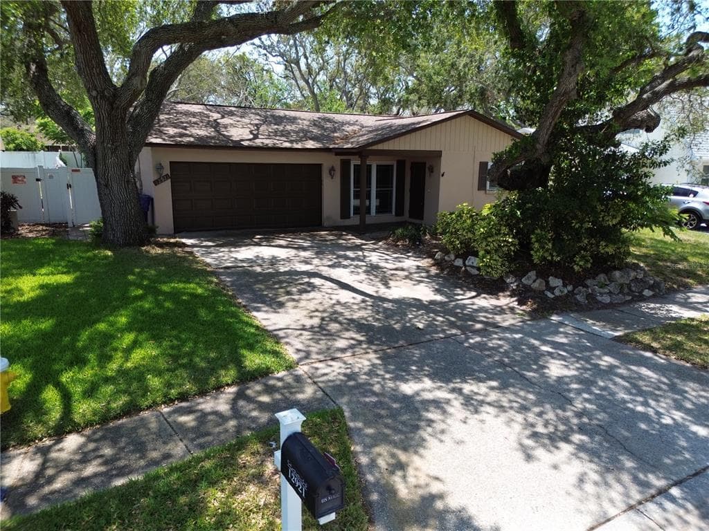 12921 126TH TERRACE LARGO, FL 33774