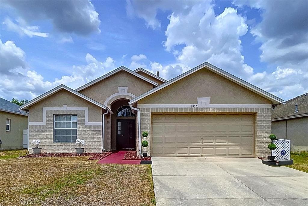 24305 DENALI COURT LUTZ, FL 33559