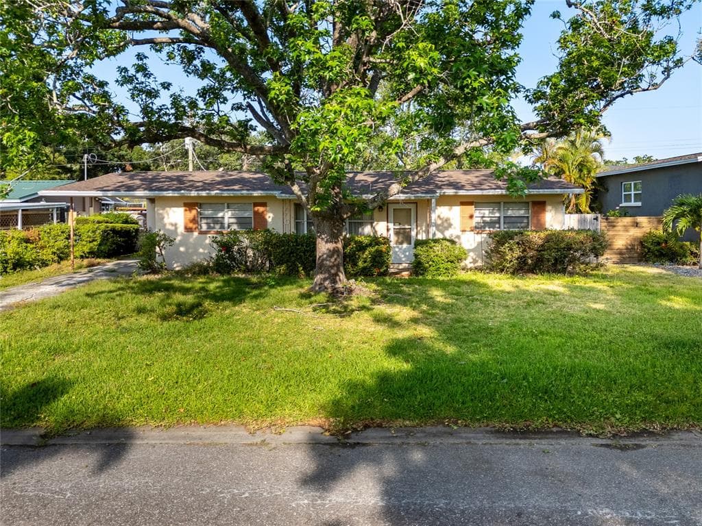 4513 S HESPERIDES STREET TAMPA, FL 33611