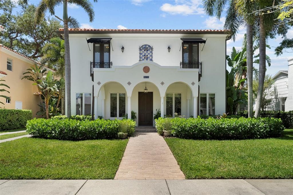 3212 W FOUNTAIN BOULEVARD TAMPA, FL 33609