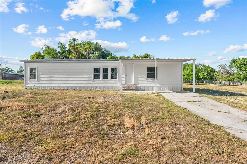 8517 INDIAN RIDGE TRAIL LAKELAND, FL 33810