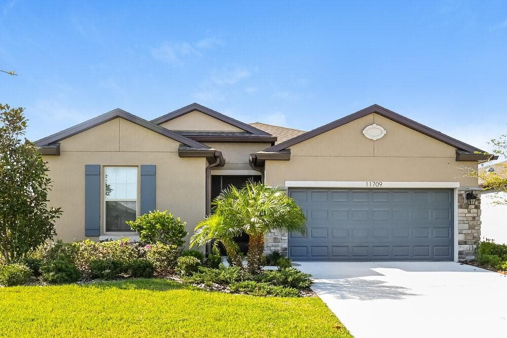 11709 CLARE HILL AVENUE RIVERVIEW, FL 33579