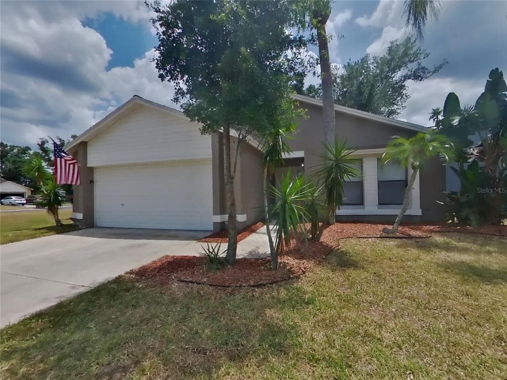 2031 HELM LANE VALRICO, FL 33594