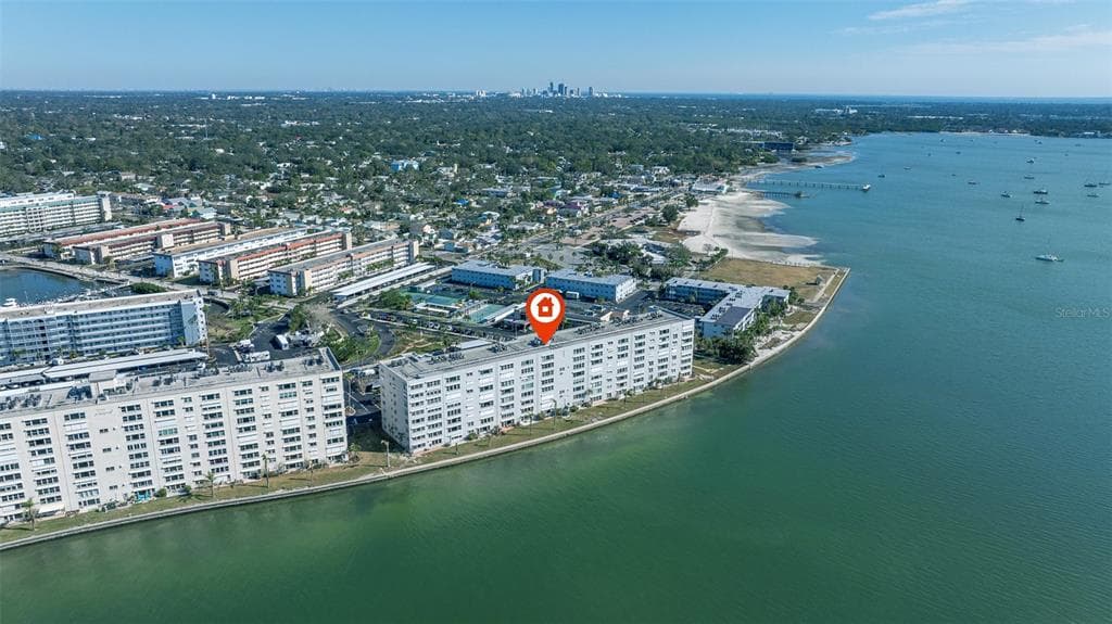 5900 SHORE BOULEVARD S UNIT 512 GULFPORT, FL 33707