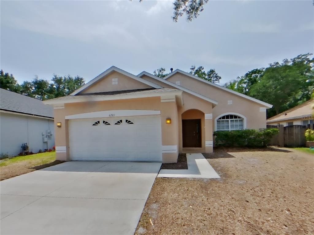 6209 CRICKETHOLLOW DRIVE RIVERVIEW, FL 33578