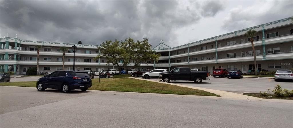 2371 ISRAELI DRIVE UNIT 69 CLEARWATER, FL 33763
