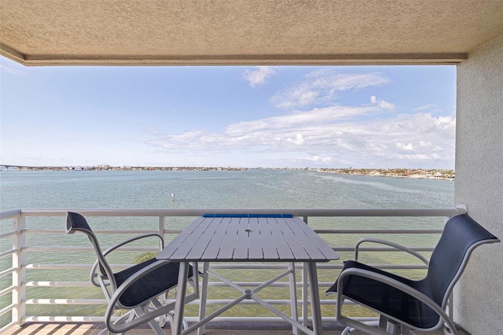 6105 BAHIA DEL MAR CIRCLE UNIT 683
