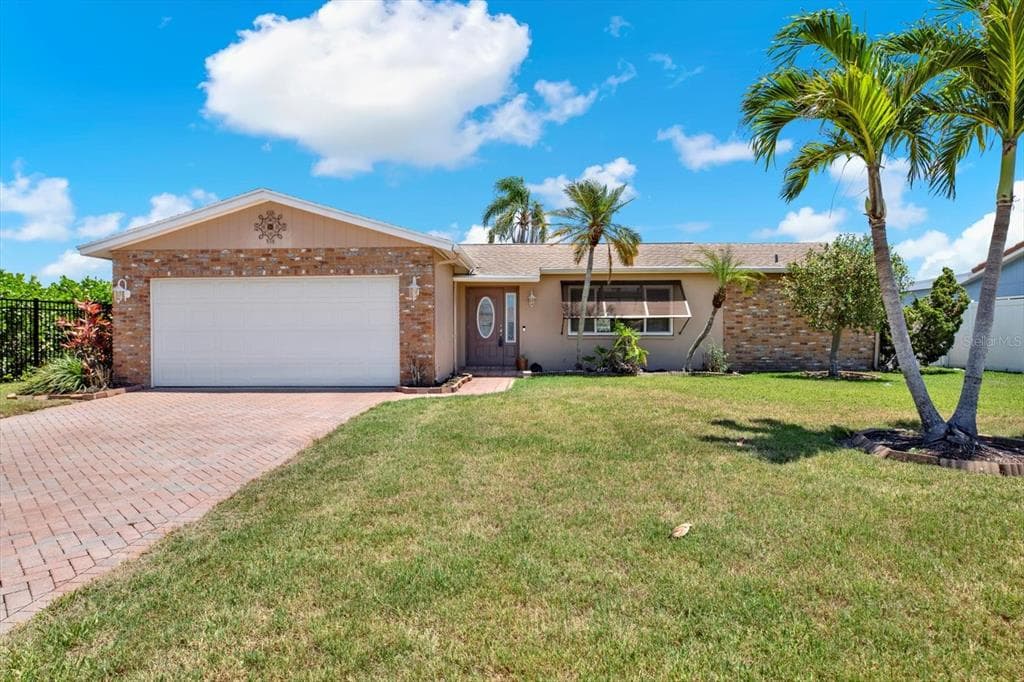 11628 GROVE STREET SEMINOLE, FL 33772