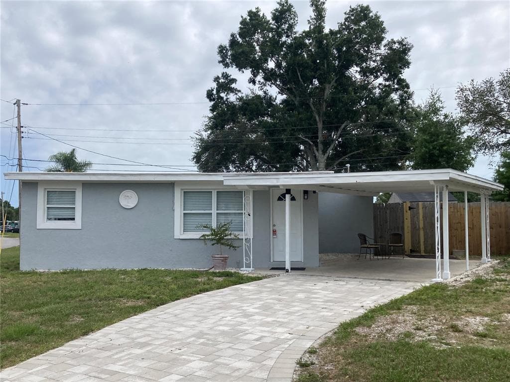 10408 121ST AVENUE LARGO, FL 33773