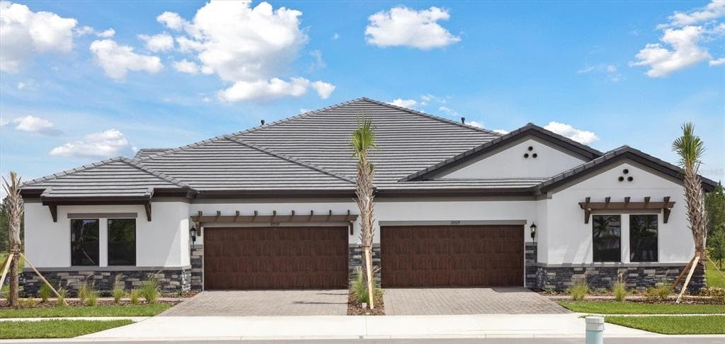 35571 STABLETON LANE ZEPHYRHILLS, FL 33541