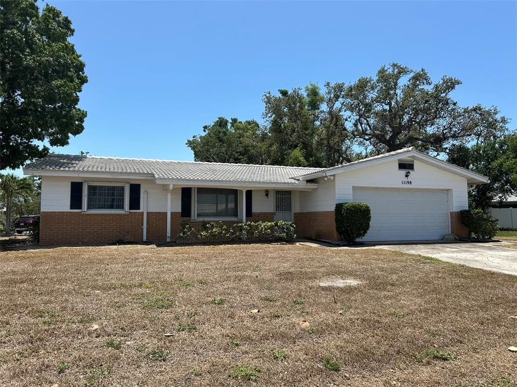 11198 58TH AVENUE SEMINOLE, FL 33772