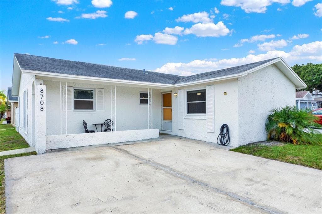 8708 ALBION COURT