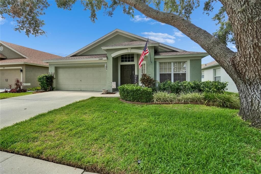 10449 HUNTERS HAVEN BOULEVARD RIVERVIEW, FL 33578