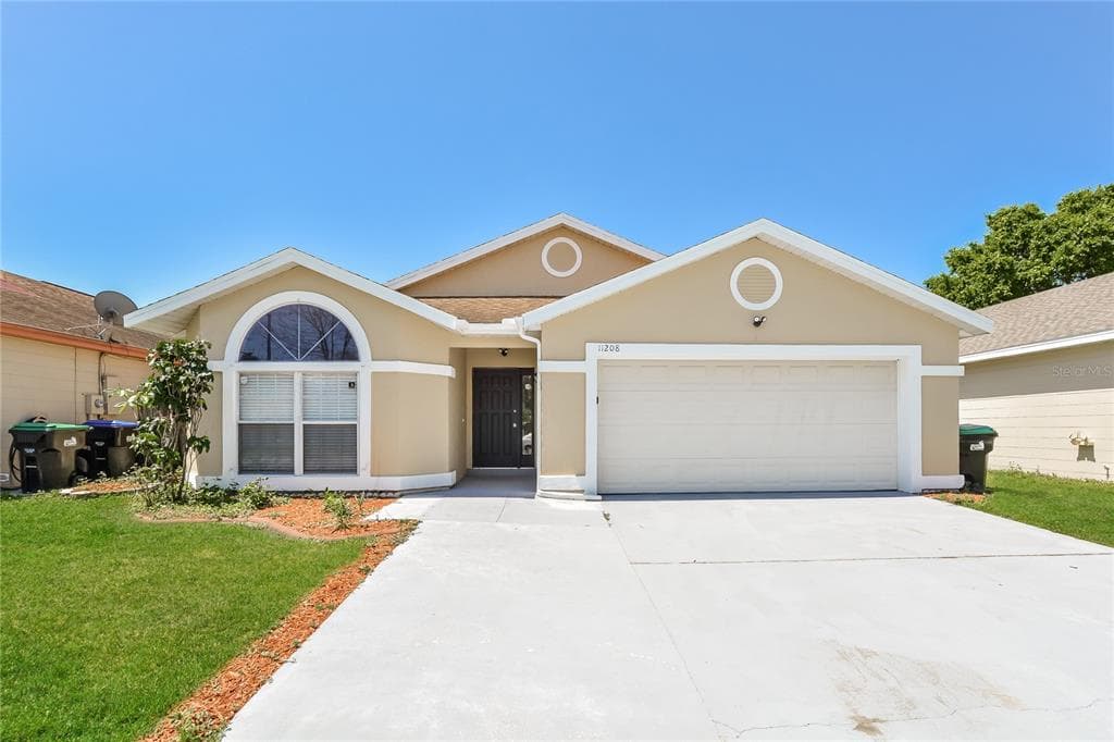 11208 HUXLEY AVENUE ORLANDO, FL 32837