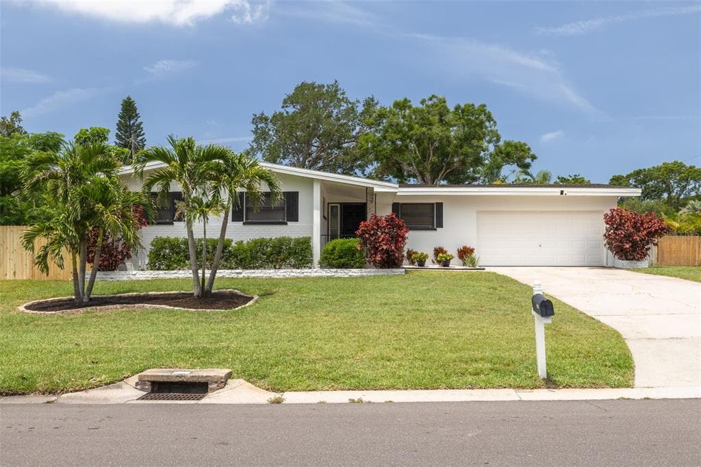 1322 BYRON DRIVE CLEARWATER, FL 33756