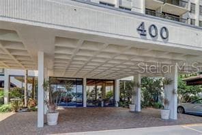 400 ISLAND WAY UNIT 205 CLEARWATER BEACH, FL 33767