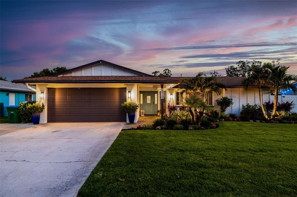 13168 84TH TERRACE SEMINOLE, FL 33776