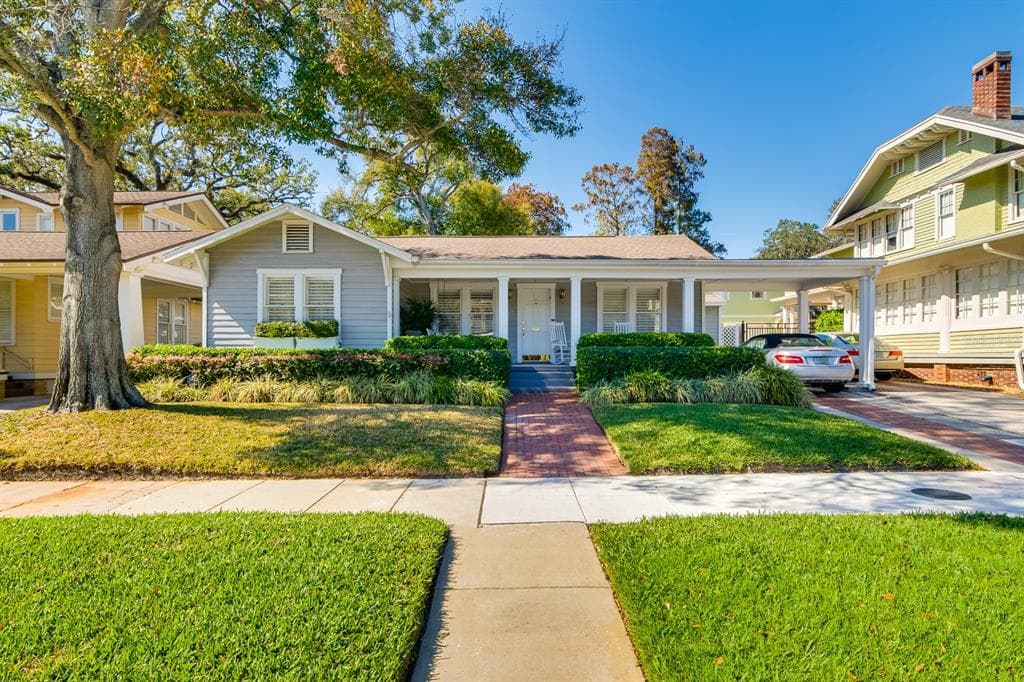 827 S DELAWARE AVENUE TAMPA, FL 33606