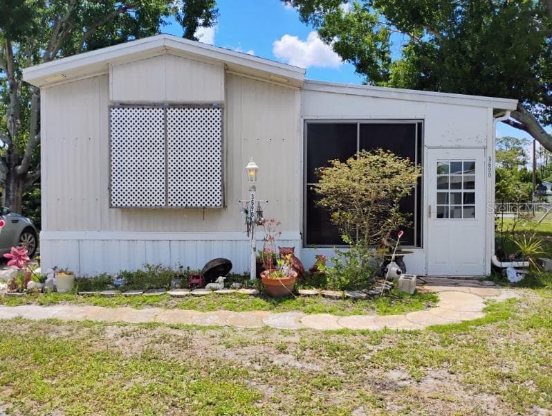 3690 CHEVELLE DR WEST MELBOURNE, FL 32904