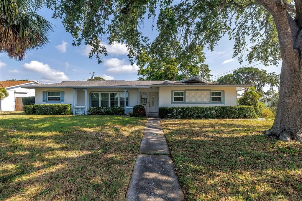 6441 27TH AVENUE N ST PETERSBURG, FL 33710