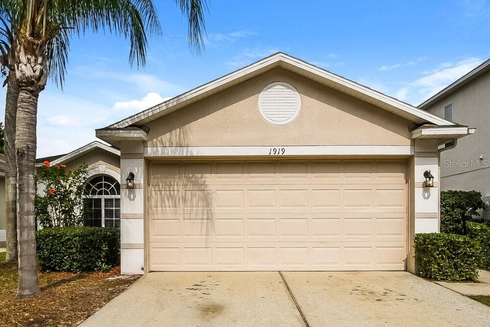 1919 SEATONHAM STREET WINTER GARDEN, FL 34787