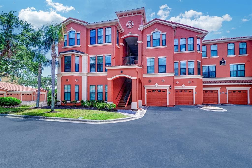 2713 VIA MURANO UNIT 214 CLEARWATER, FL 33764