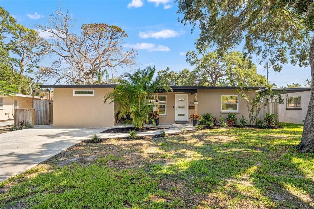 310 55TH AVENUE S ST PETERSBURG, FL 33705