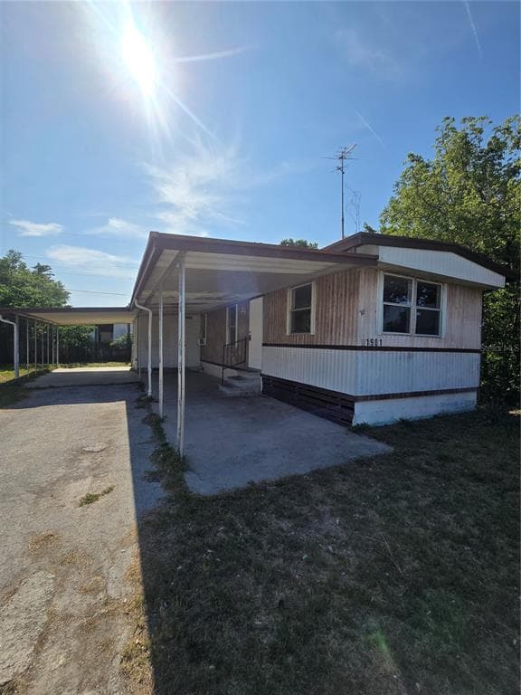1901 VICEROY LANE HOLIDAY, FL 34690