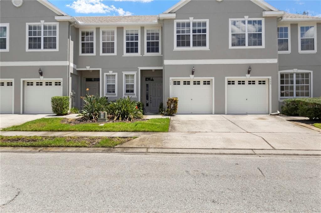 608 BLACK LION DRIVE NE ST PETERSBURG, FL 33716