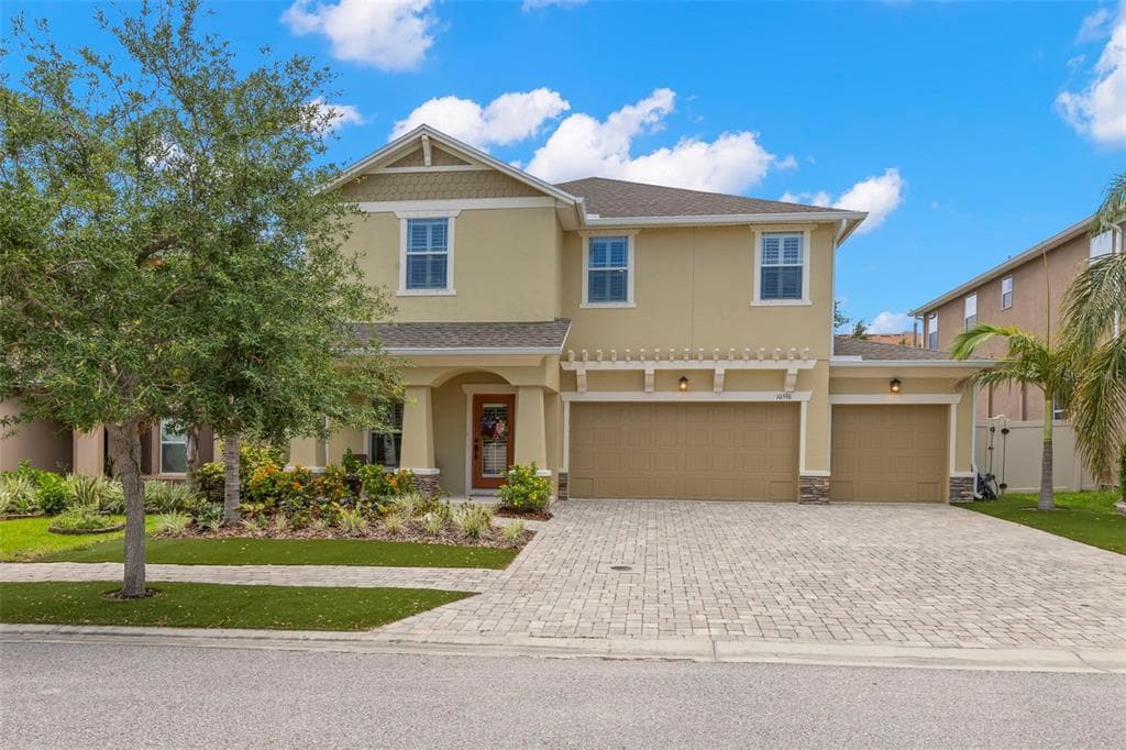 10596 LAKE SEMINOLE TERRACE SEMINOLE, FL 33772
