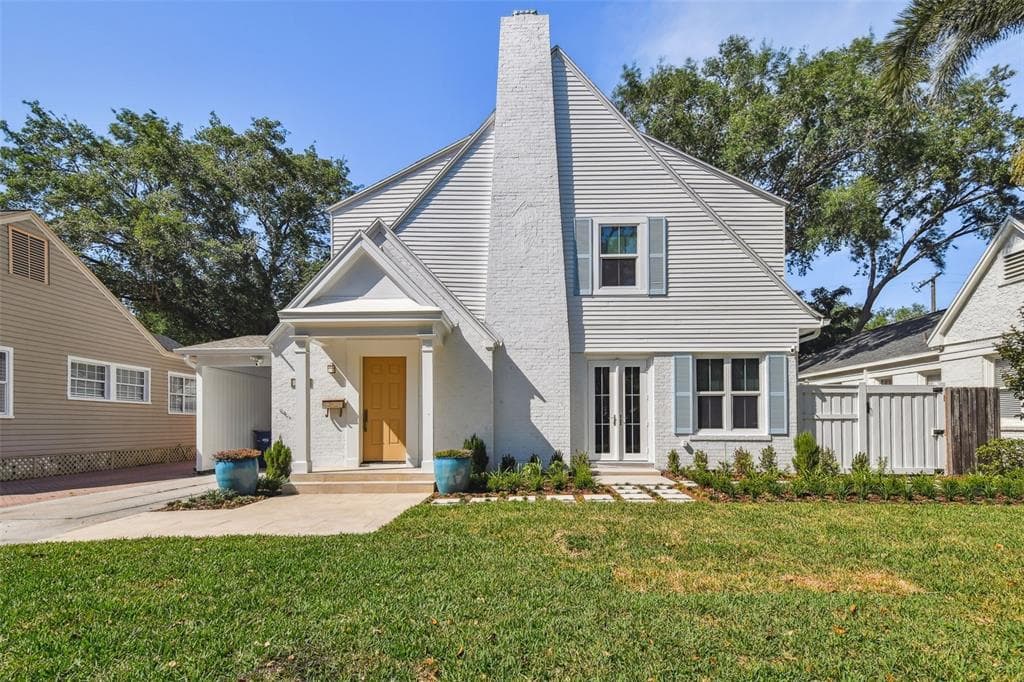 2527 W WATROUS AVENUE TAMPA, FL 33629