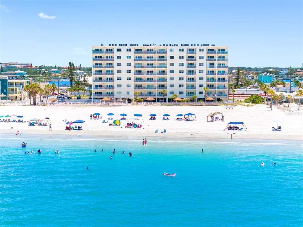 13500 GULF BOULEVARD UNIT 506 MADEIRA BEACH, FL 33708