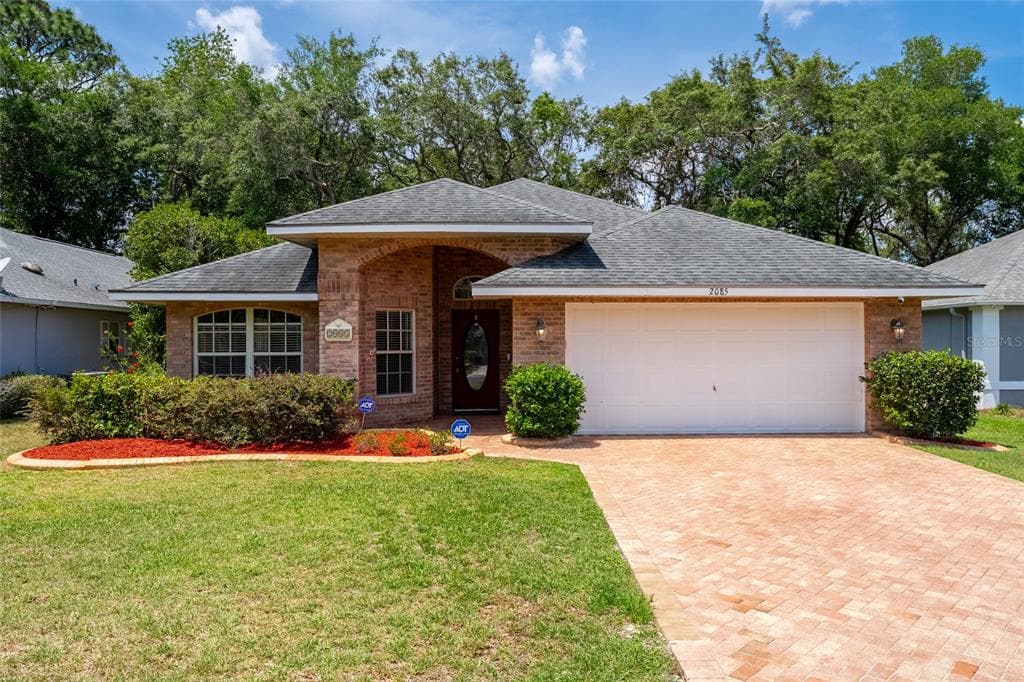 2085 FRIAR TUCK LANE ORANGE CITY, FL 32763