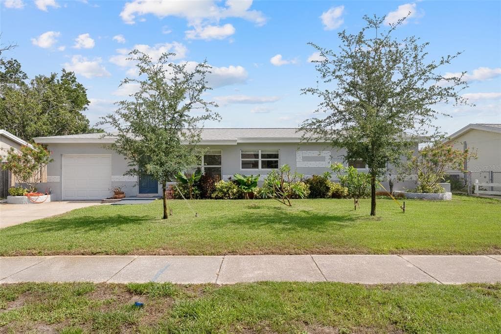 5961 41ST AVENUE N ST PETERSBURG, FL 33709