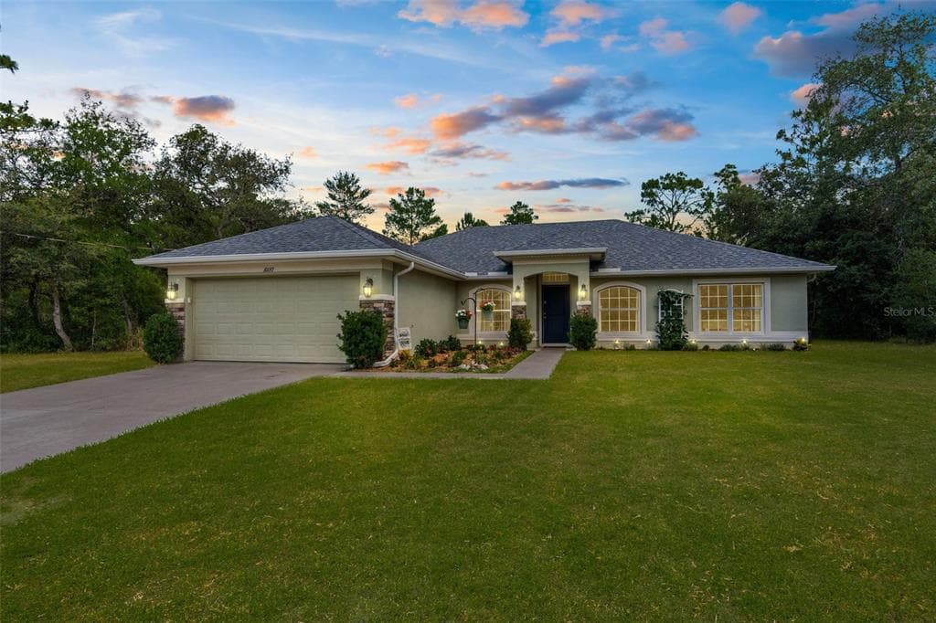 10197 MEADOW WREN AVENUE WEEKI WACHEE, FL 34613