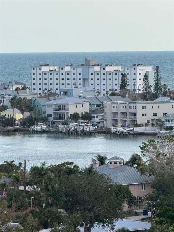 8470 W GULF BOULEVARD UNIT 515 TREASURE ISLAND, FL 33706