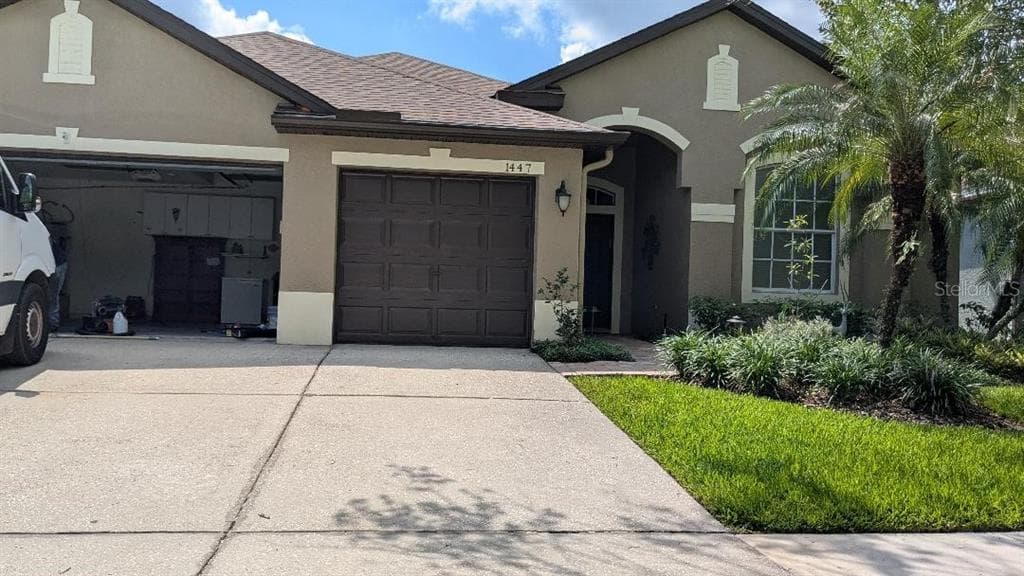 1447 EMERALD HILL WAY VALRICO, FL 33594