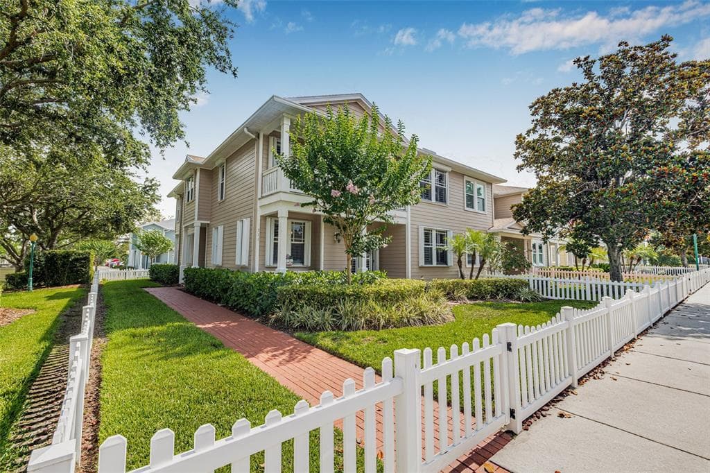 311 1ST AVENUE SW LARGO, FL 33770