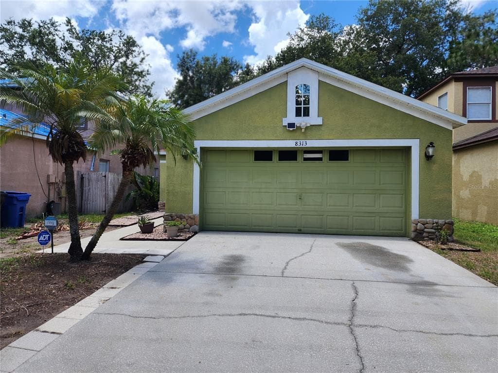 8313 ARABIAN DUNES PLACE RIVERVIEW, FL 33578